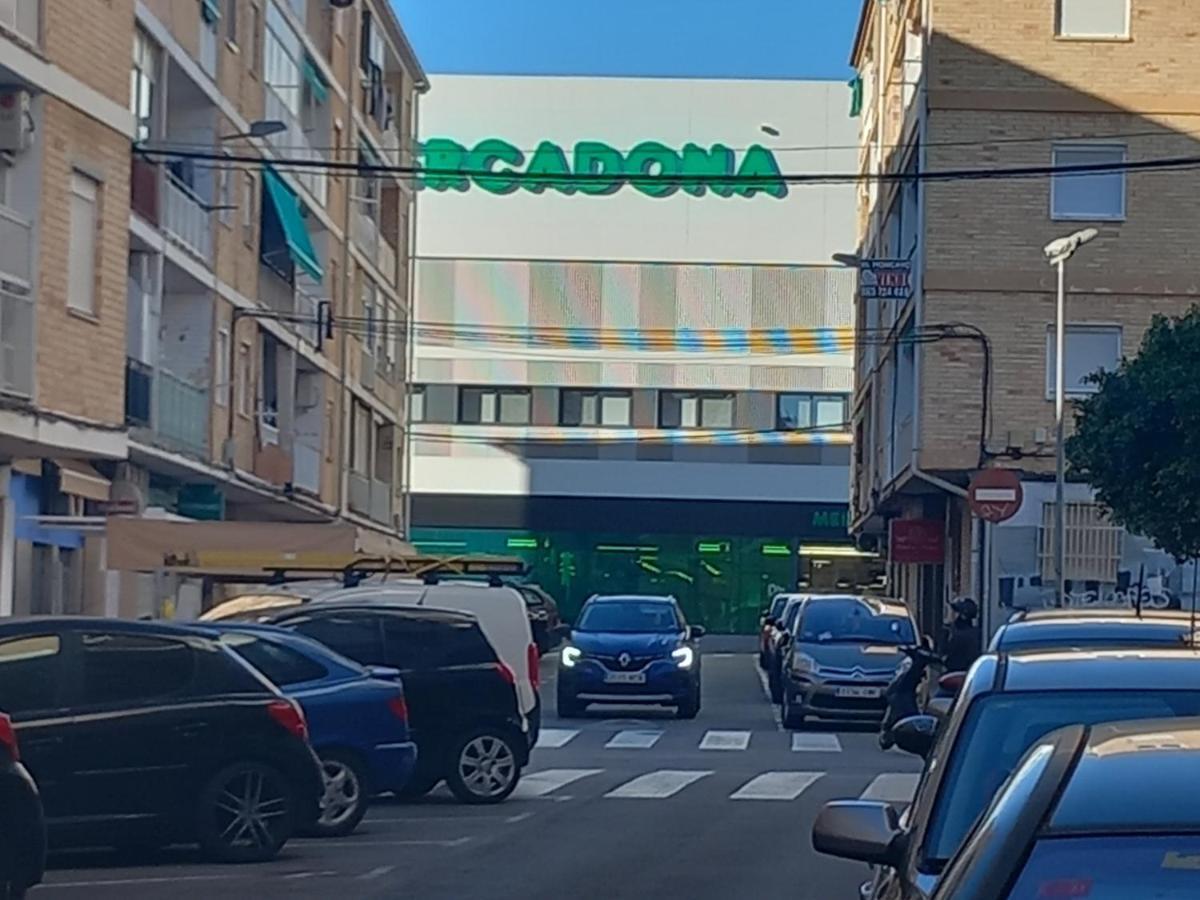 Macarena III Apartments, 300 Meter Zu Playa Del Cura Torrevieja Eksteriør billede
